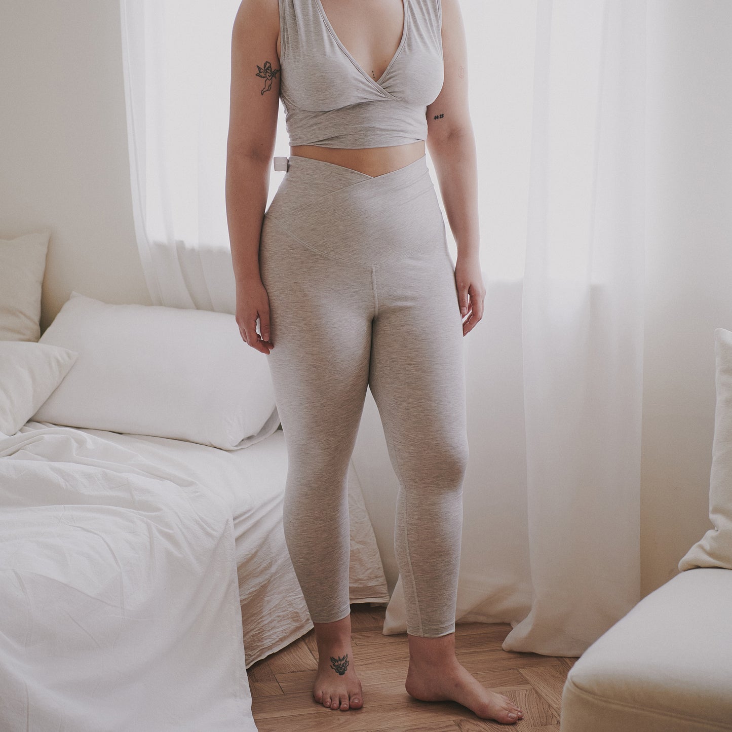 Nest Bump Women's Crossover Maternity Leggings