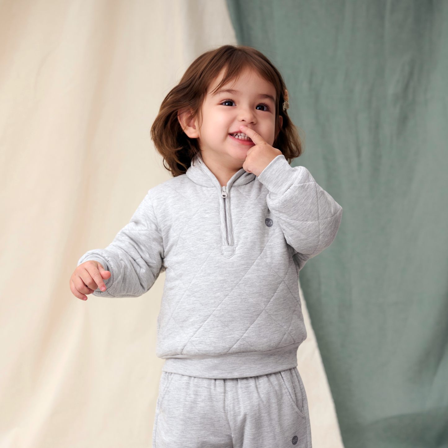 Basics Unisex Quilted Pullover